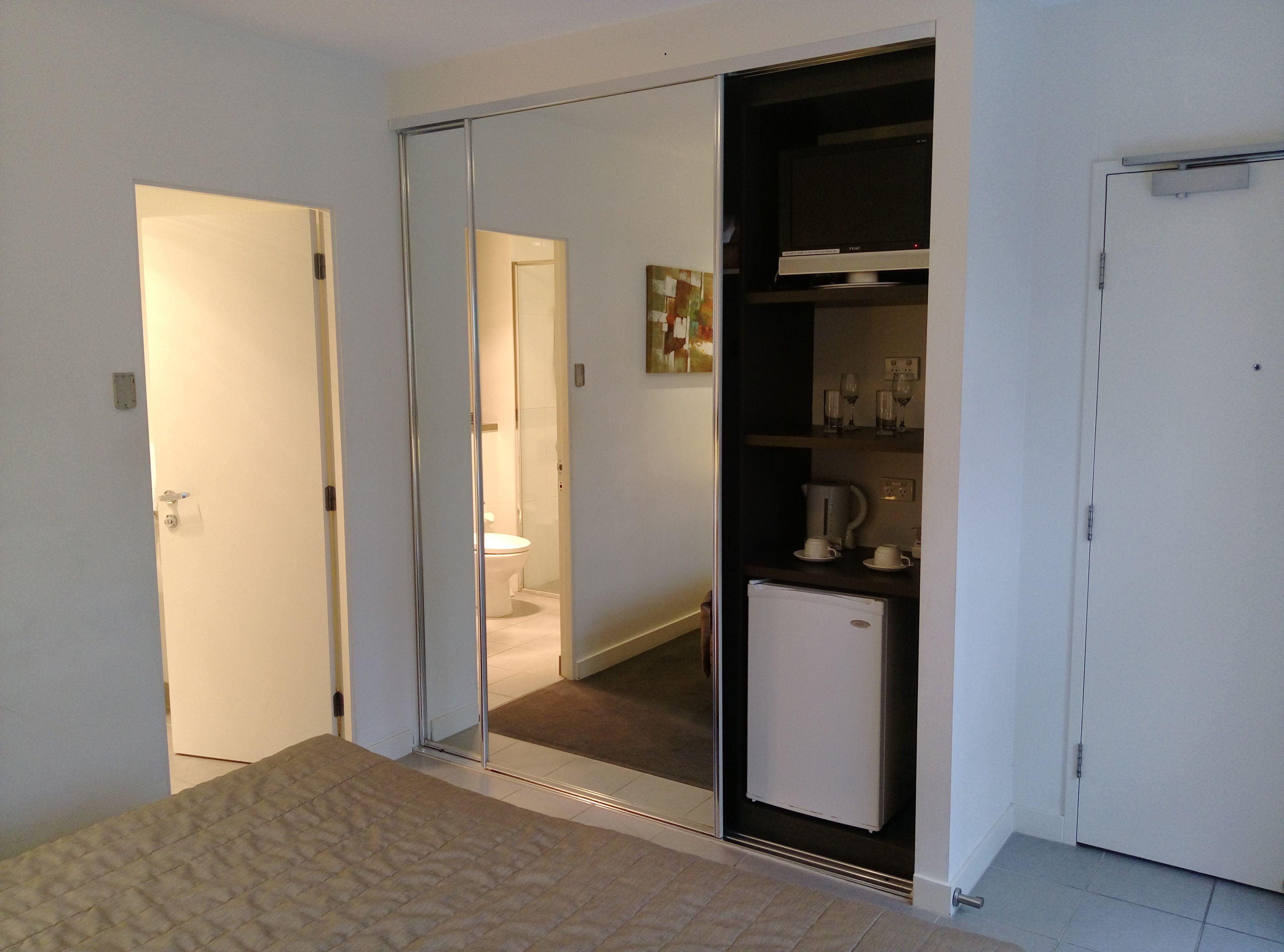 St Kilda Central Apartments — Photos 1
